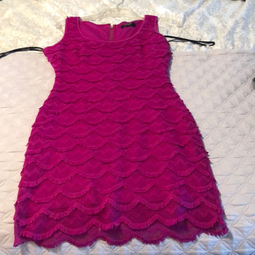 Only worn once pink short GUESS dress size US 2.